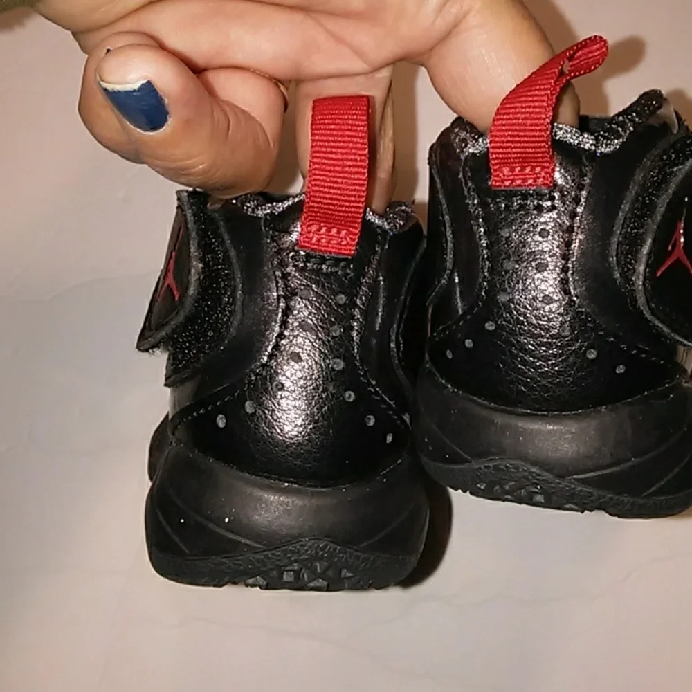 Kid's Jordan Sneakers